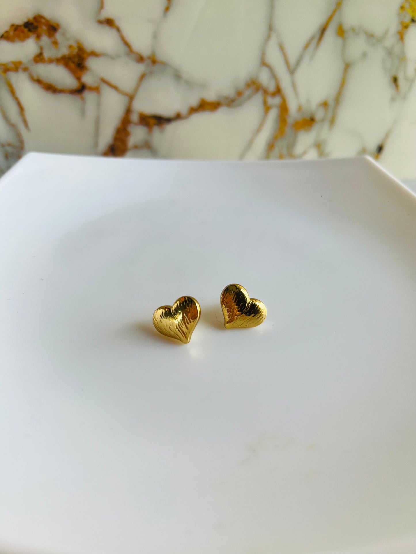 Aretes corazón globo