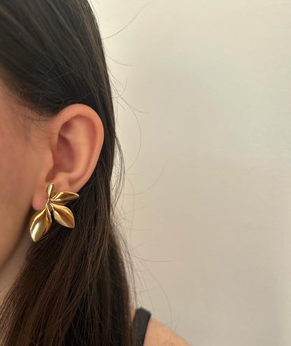 Aretes Petalia