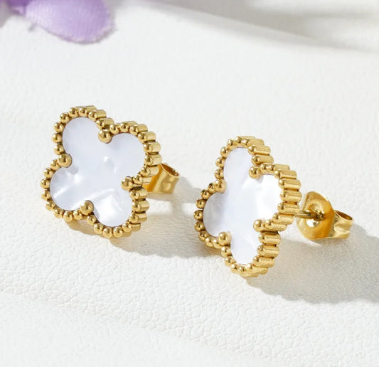 Aretes blanco