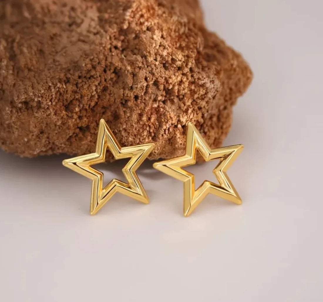 Aretes estrella