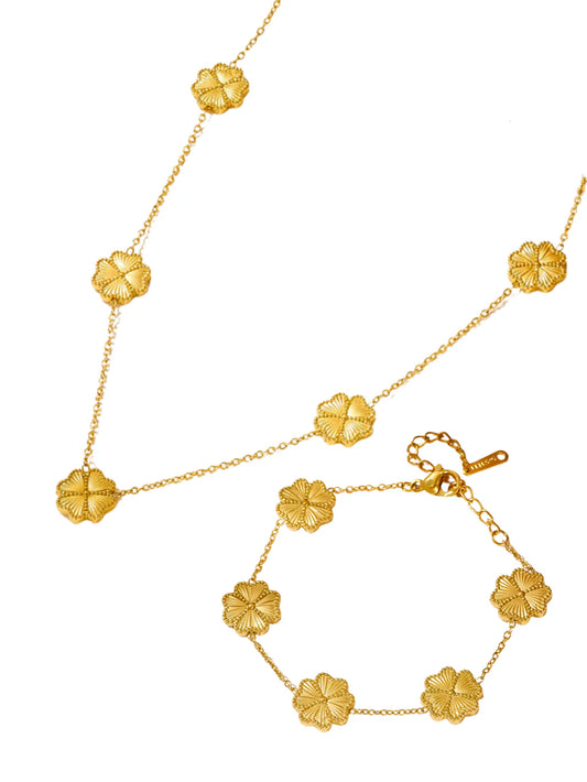 Aurea Clover Brazalete y collar